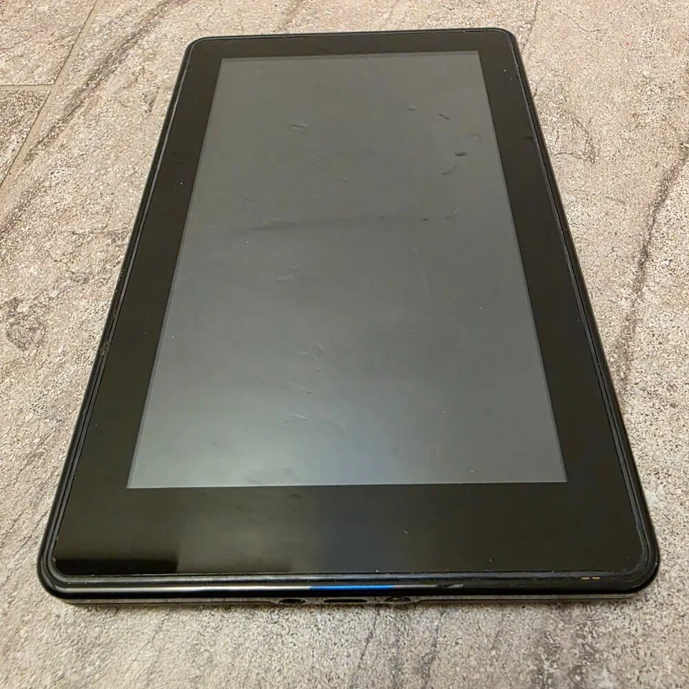 Amazon Kindle Fire 1st Generation D01400 - 7